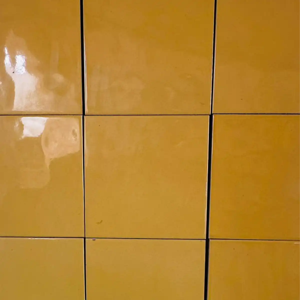 Loseta Esmaltada Pared 20x20 Amarillo CR - Image 2